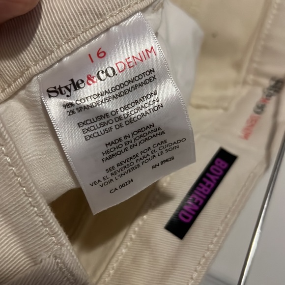 Cream embroidered pants - Picture 5 of 6